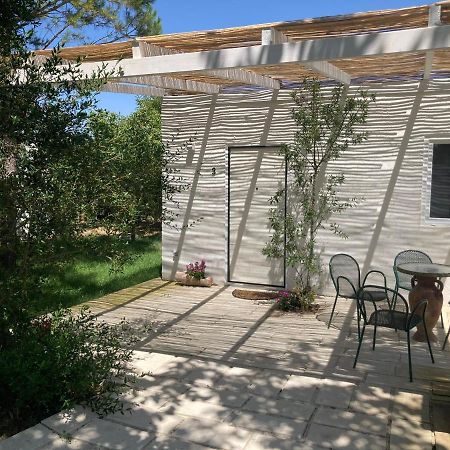 Agriturismo Tenuta La Monaca Aradeo Eksteriør billede