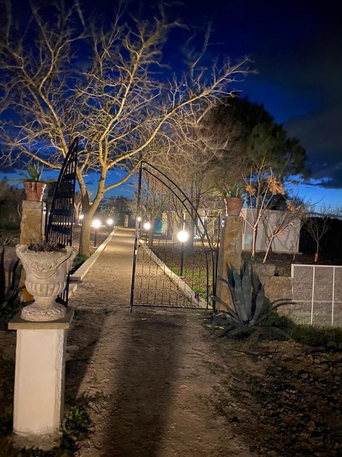 Agriturismo Tenuta La Monaca Aradeo Eksteriør billede