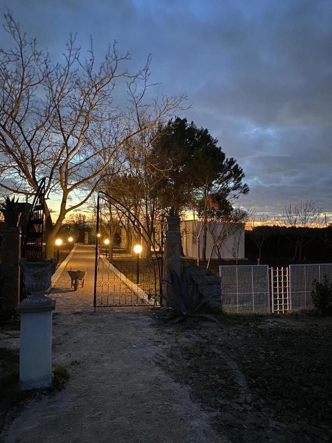 Agriturismo Tenuta La Monaca Aradeo Eksteriør billede
