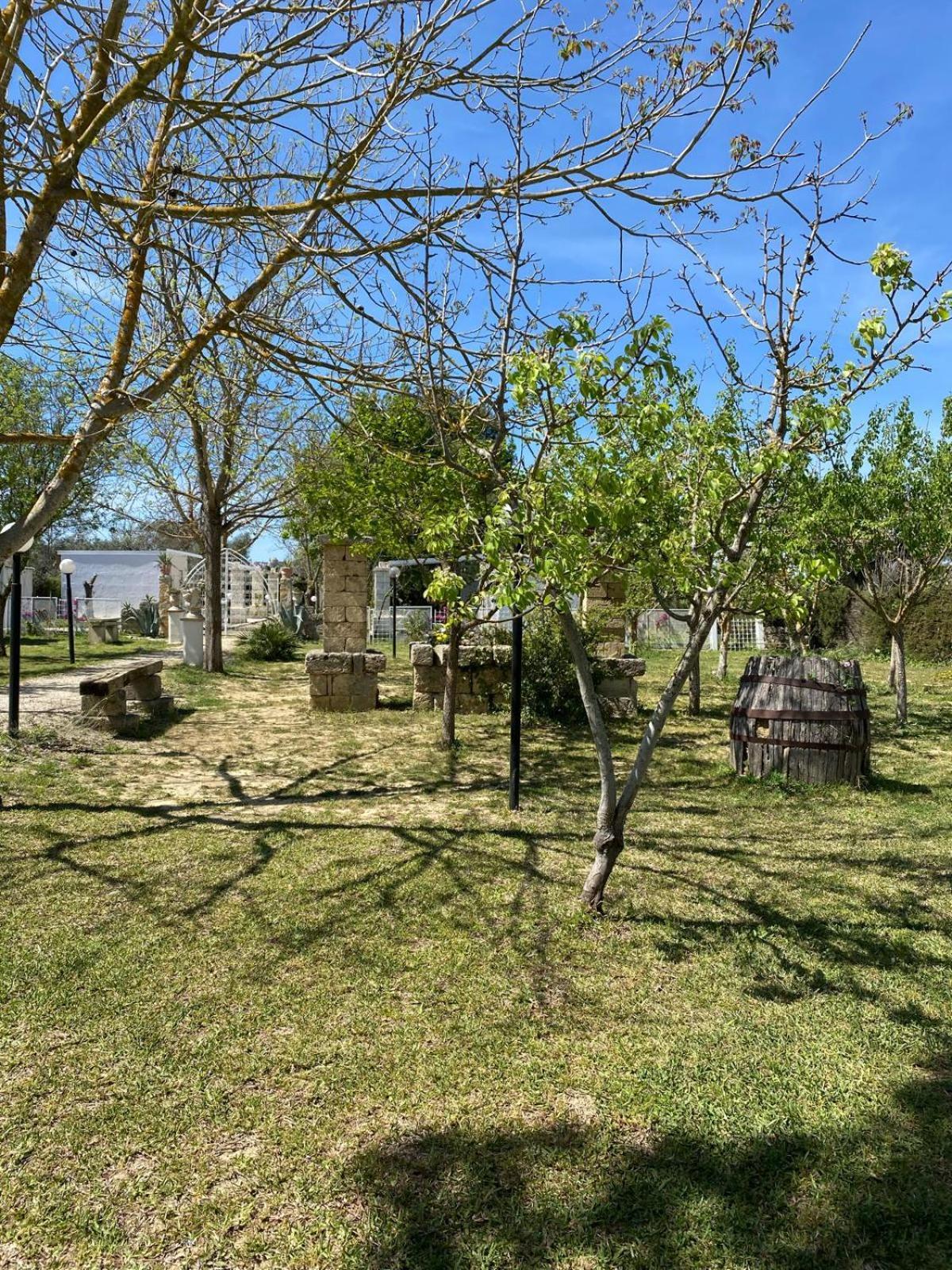 Agriturismo Tenuta La Monaca Aradeo Eksteriør billede